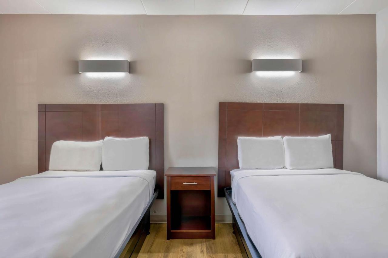 Motel 6-Falls Church, Va - Arlington Boulevard Экстерьер фото
