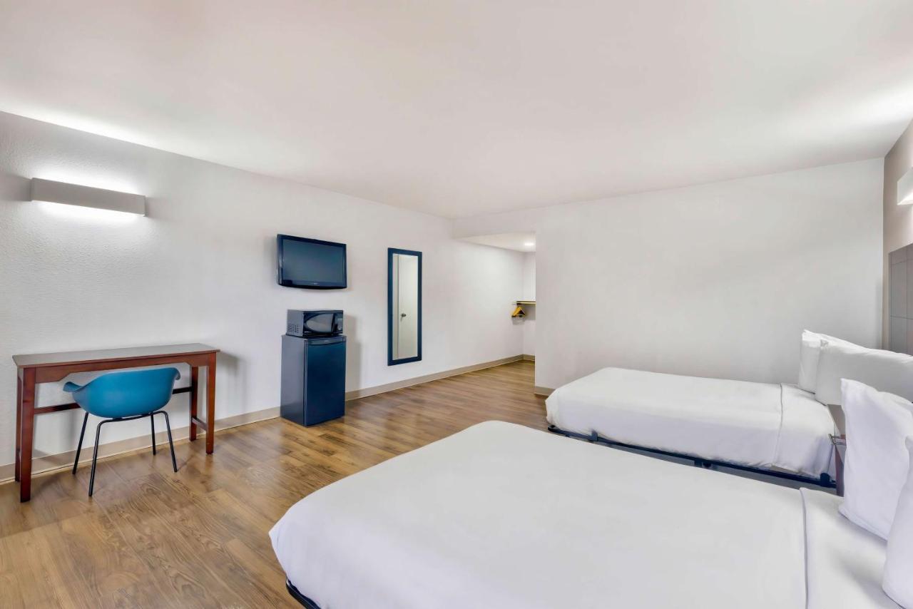 Motel 6-Falls Church, Va - Arlington Boulevard Экстерьер фото